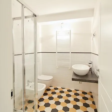 Elegante E Centrale App. A Pochi Passi Dal Mare 아파트 피날레리구레