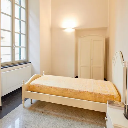 Apartment Elegante E Centrale App. A Pochi Passi Dal Mare *